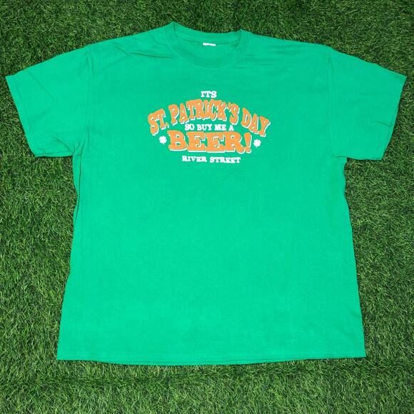Men’s Green St. Patrick’s Day Graphic Quote Tee - Picture 1 of 3